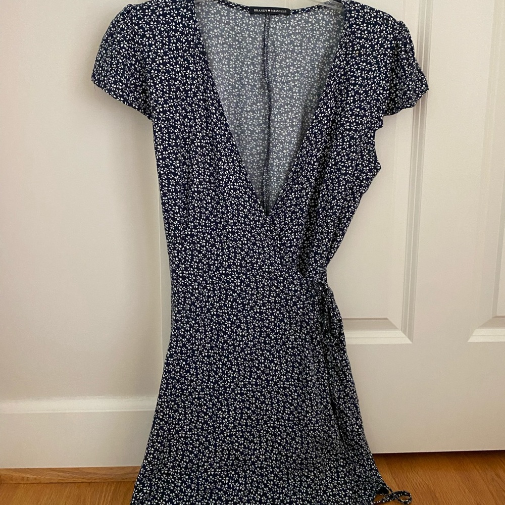 Brandy Melville Robbie wrap dress